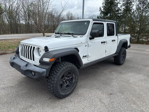 Used 2021 Jeep Gladiator Sport w/ Trailer Tow Package image 2