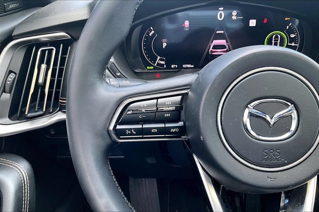 Certified 2025 MAZDA CX-90 Plug-In Hybrid w/ Premium Plus AWD/4WD image 18