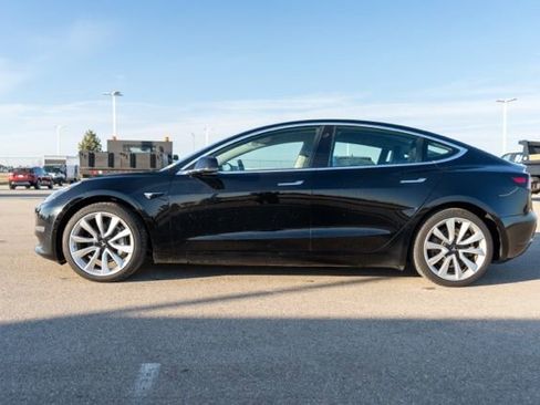 Used 2019 Tesla Model 3 Long Range image 4