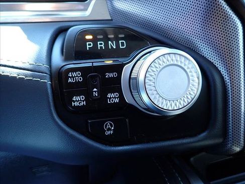 Used 2022 RAM 1500 Limited AWD/4WD image 21