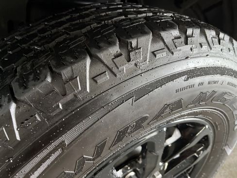 Used 2023 Jeep Wrangler Freedom Edition image 25