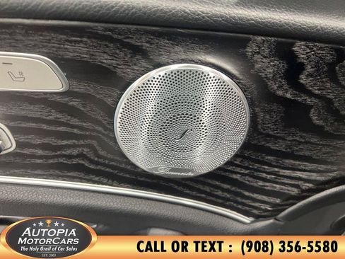 Used 2018 Mercedes-Benz E 400 4MATIC Sedan image 21