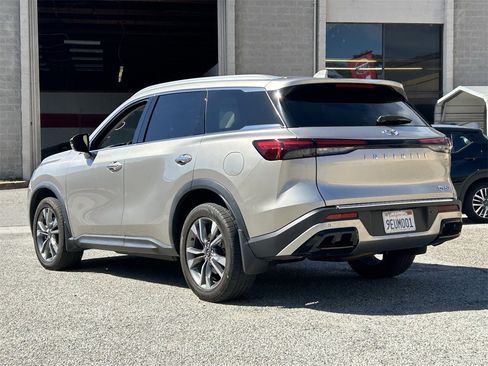 Certified 2023 INFINITI QX60 Luxe w/ Cargo Package image 4