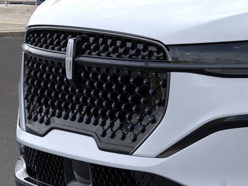 New 2026 Lincoln Nautilus Reserve w/ Jet Appearance Package image 17