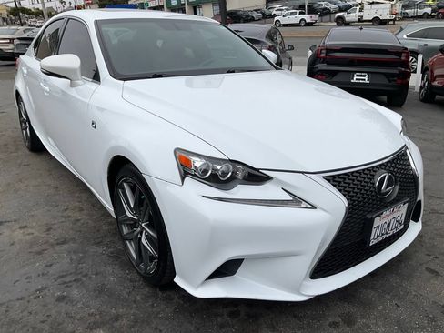 Used 2016 Lexus IS 200t w/ F Sport Package RWD image 77