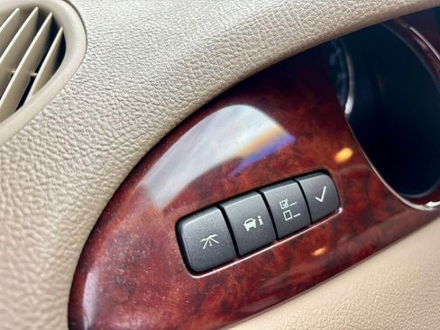 Used 2006 Buick Lucerne CXL w/ Luxury Package image 26