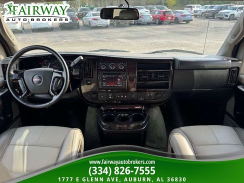 Used 2018 GMC Savana 2500 w/ Enhanced Convenience Package RWD image 14