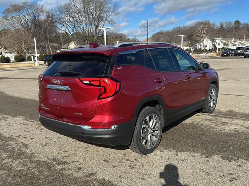 Used 2018 GMC Terrain SLT w/ Preferred Package image 3