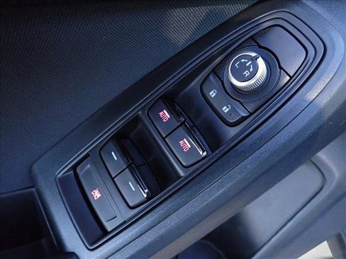 Certified 2021 Subaru Crosstrek 2.0i Premium w/ Popular Package #4 image 12