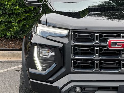 Used 2024 GMC Canyon AT4 w/ AT4 Premium Package AWD/4WD image 4