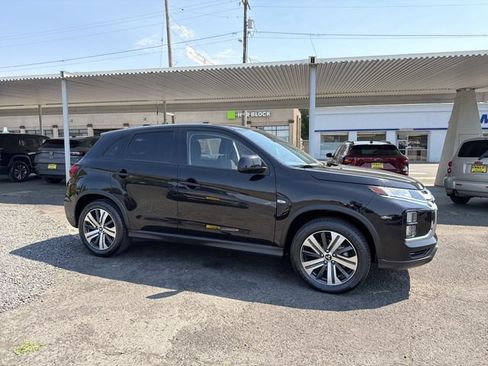 Used 2024 Mitsubishi Outlander Sport ES AWD/4WD image 7