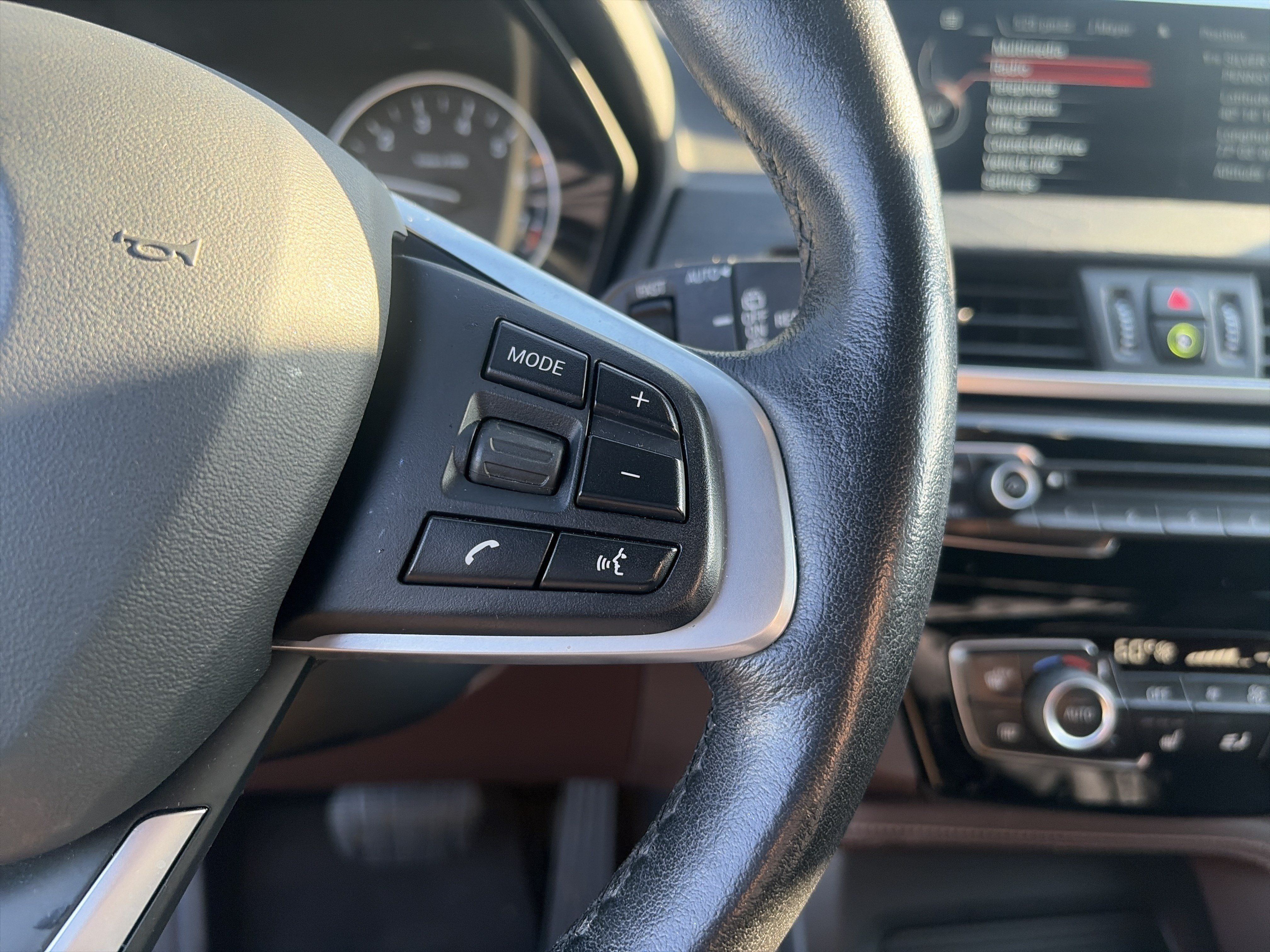 Used 2017 BMW X1 xDrive28i AWD/4WD image 30