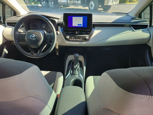 Used 2023 Toyota Corolla LE image 16