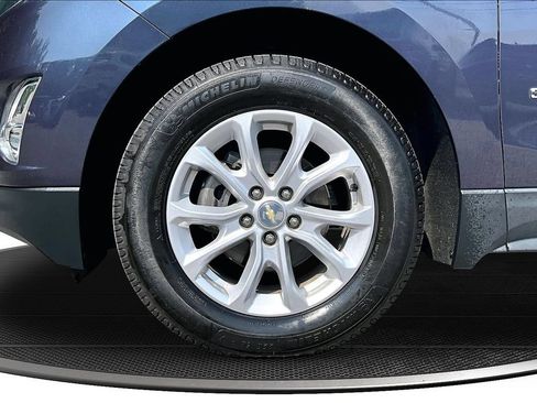 Used 2019 Chevrolet Equinox LT AWD/4WD image 34