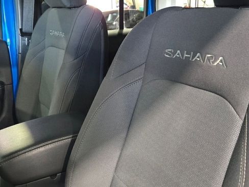 Used 2021 Jeep Wrangler Unlimited Sahara image 28