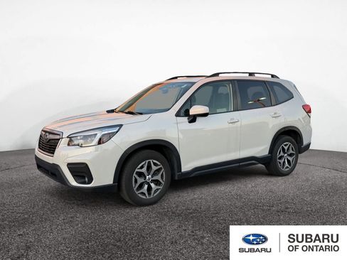 Used 2021 Subaru Forester Premium image 1