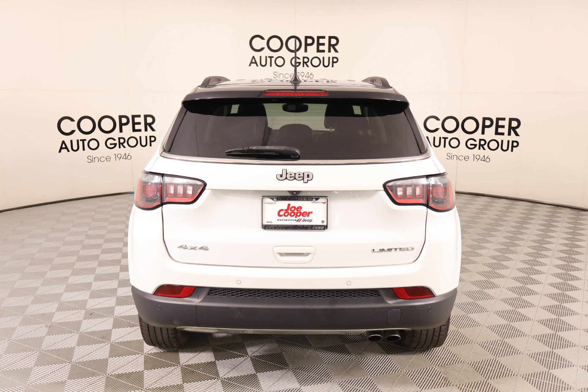 Used 2022 Jeep Compass Limited AWD/4WD image 21