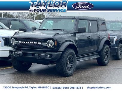 New 2025 Ford Bronco Big Bend w/ Black Diamond Package