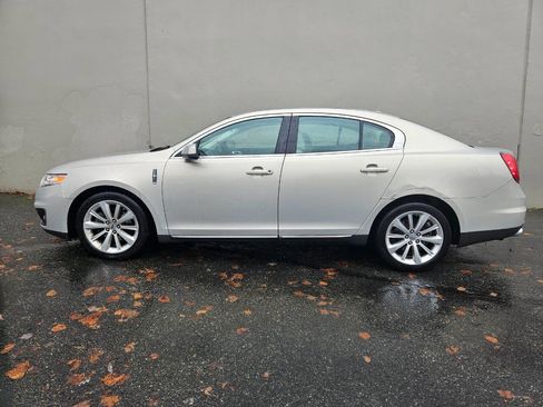 Used 2009 Lincoln MKS Base 4dr Sedan image 4