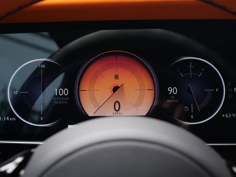 Certified 2025 Rolls-Royce Cullinan image 16