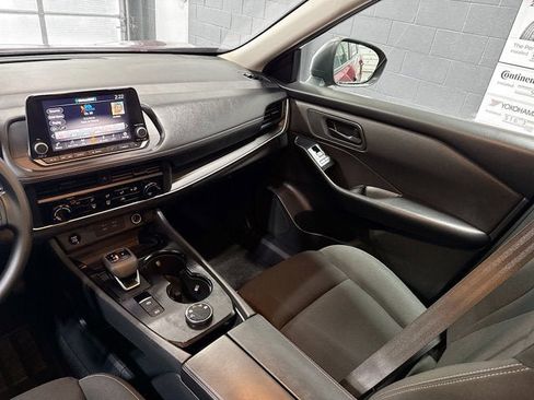 Certified 2025 Nissan Rogue S image 19