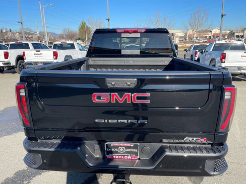 New 2026 GMC Sierra 2500 AT4 w/ Technology Package image 6