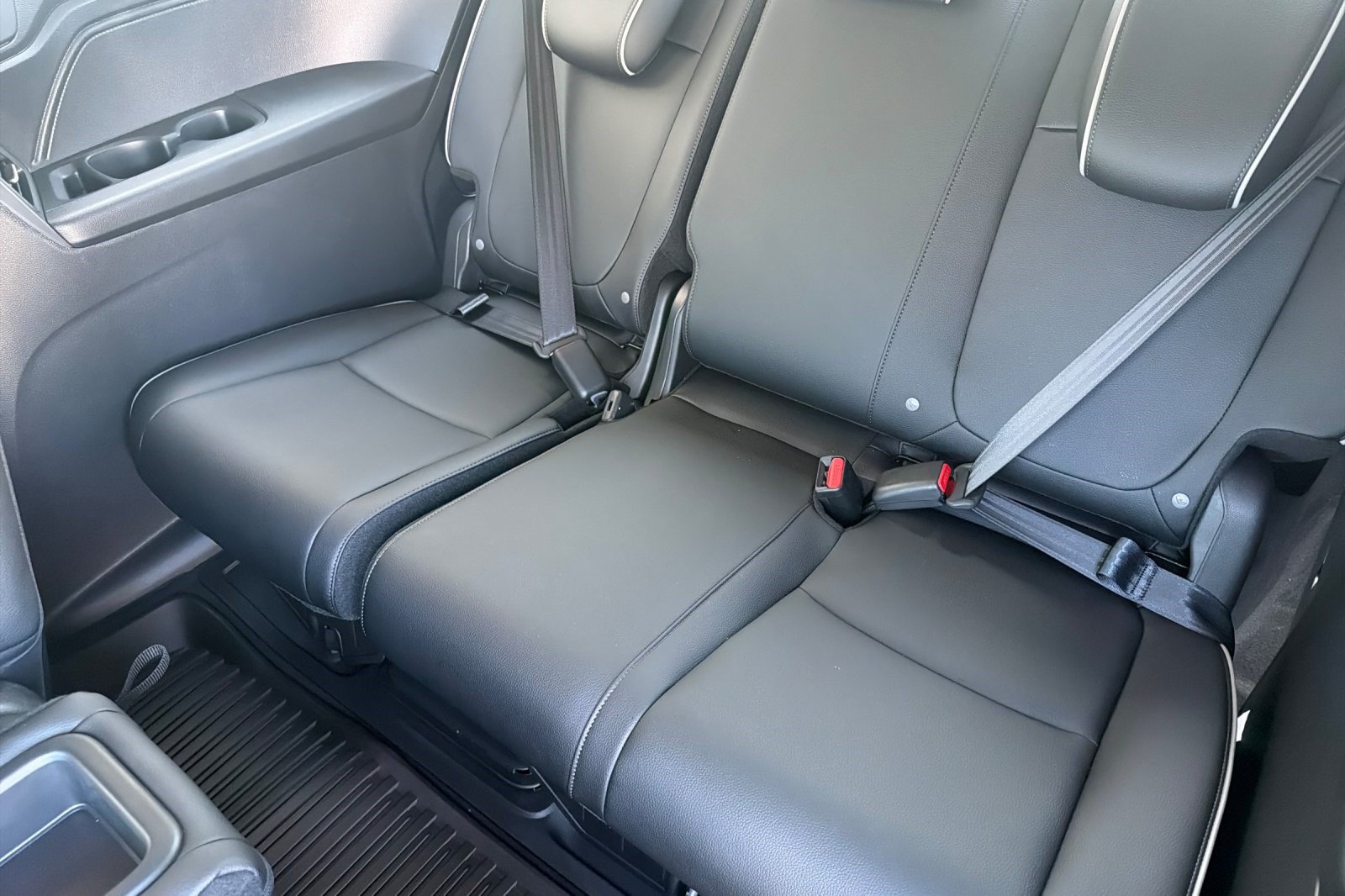 New 2027 Honda Odyssey Elite image 30