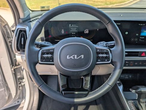 Used 2025 Kia Sorento S w/ Panoramic Sunroof Package FWD image 50