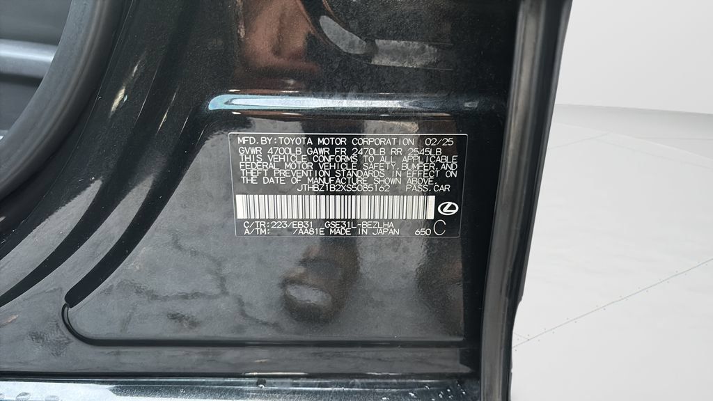 Used 2025 Lexus IS 350 F Sport RWD image 27