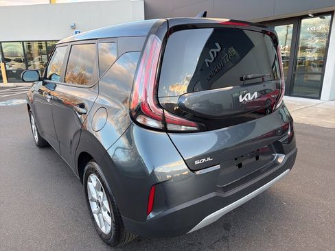 Certified 2024 Kia Soul LX w/ Option Group 015 image 9