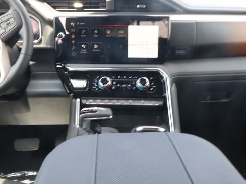 New 2026 GMC Sierra 1500 Denali AWD/4WD image 12