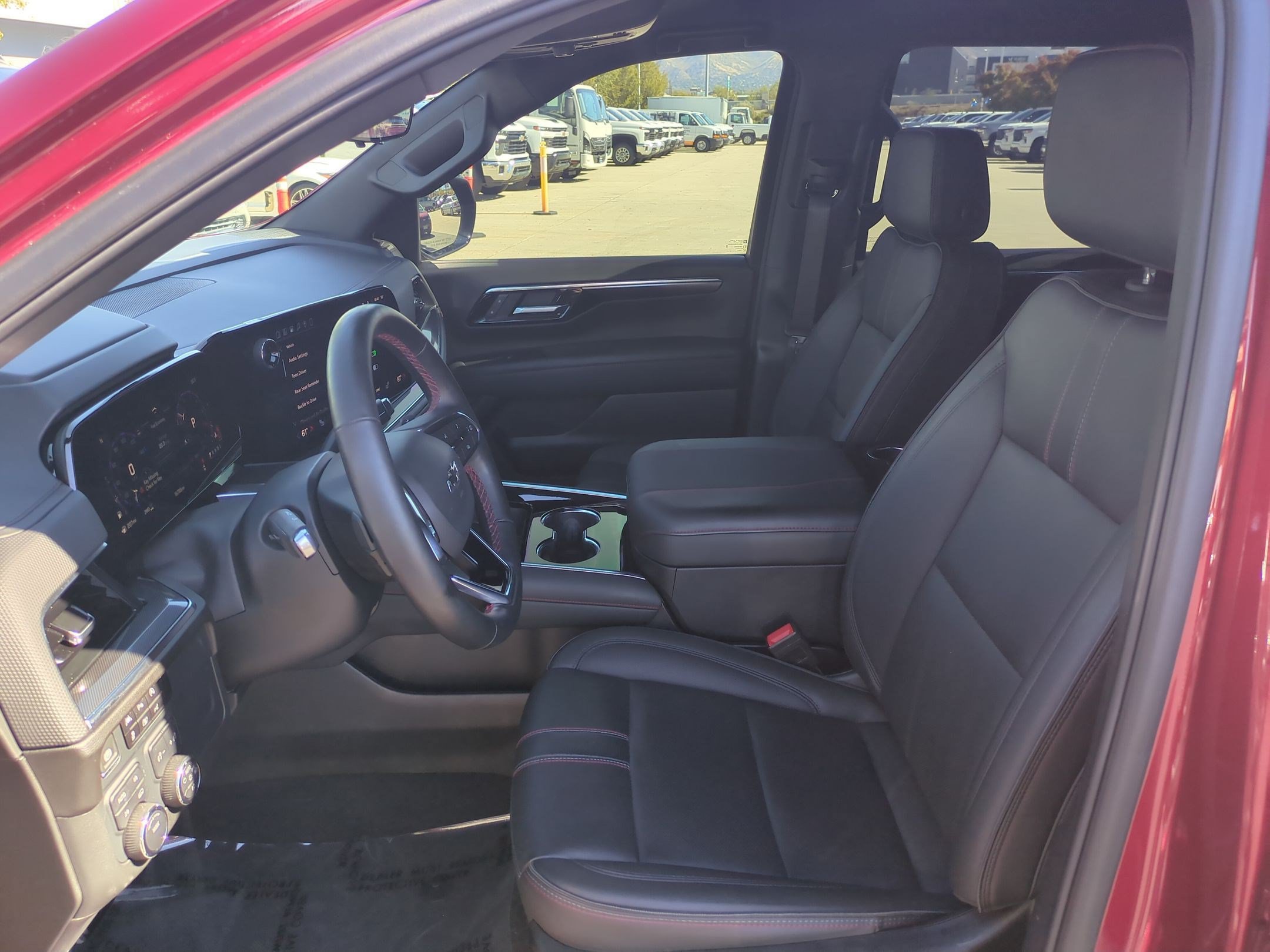 Used 2025 Chevrolet Tahoe RST w/ RST Performance Edition AWD/4WD image 24