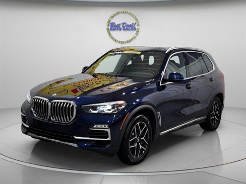Used 2019 BMW X5 xDrive40i w/ Premium Package 2 AWD/4WD image 2