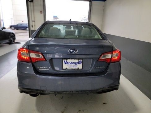 Used 2018 Subaru Legacy 2.5i Premium image 6
