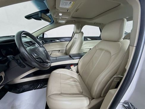 Used 2019 Lincoln MKZ Reserve image 22