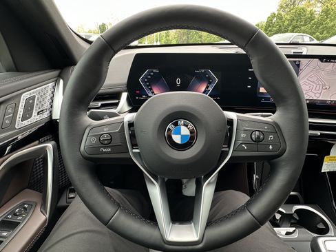 Used 2025 BMW X1 xDrive28i w/ Convenience Package AWD/4WD image 17