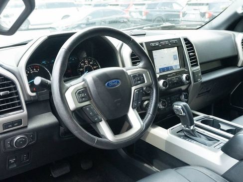 Used 2019 Ford F150 Lariat AWD/4WD image 4