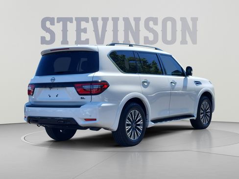 Used 2023 Nissan Armada SL w/ Midnight Edition Package AWD/4WD image 5
