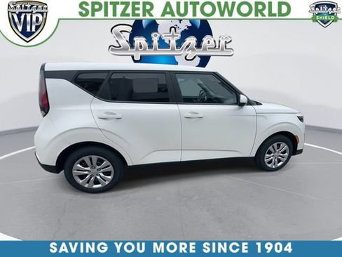 Certified 2023 Kia Soul LX FWD image 9