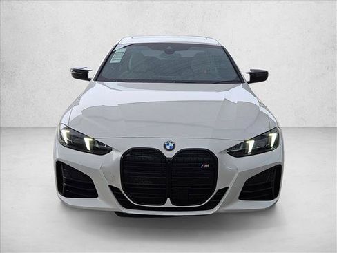 New 2026 BMW M440i Coupe RWD image 5