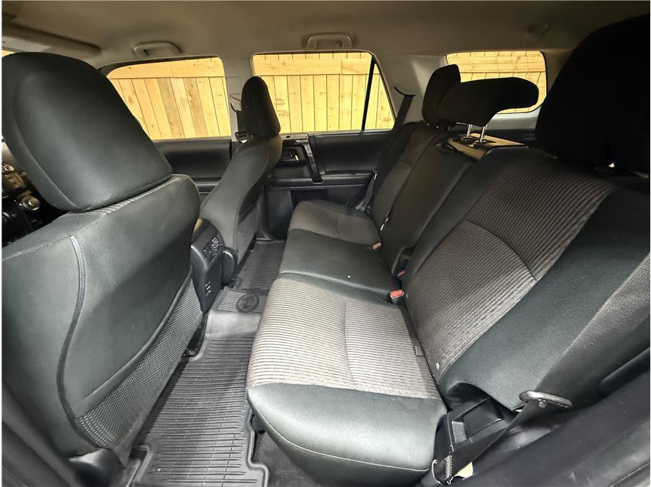Used 2018 Toyota 4Runner TRD Off-Road AWD/4WD image 15