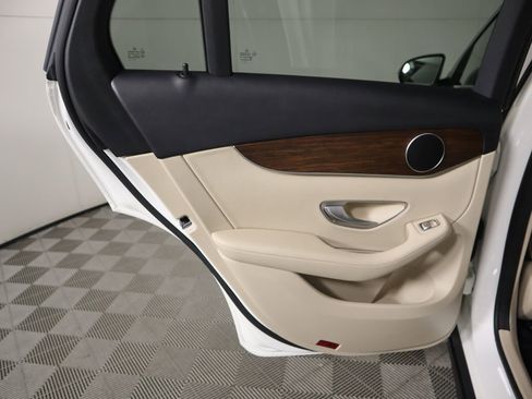 Certified 2022 Mercedes-Benz GLC 300 GLC 300 image 26