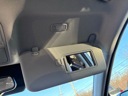 Used 2023 Hyundai Kona SEL w/ Cargo Package image 40