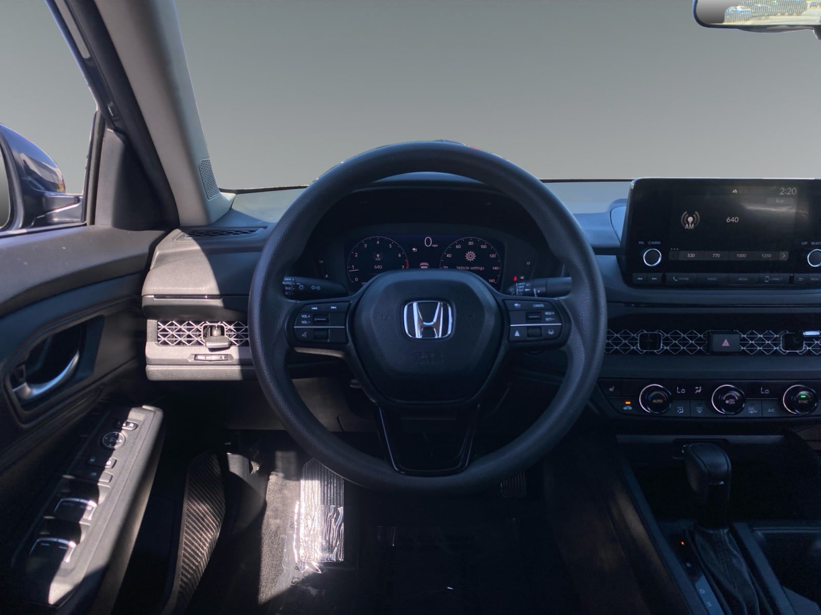 Used 2024 Honda Accord EX image 12