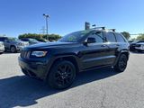 Used 2020 Jeep Grand Cherokee Altitude image 2