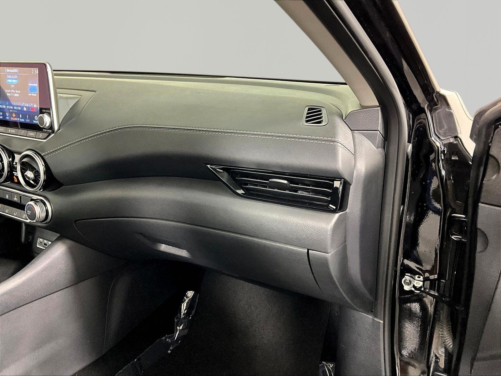 Certified 2024 Nissan Sentra SV FWD image 25