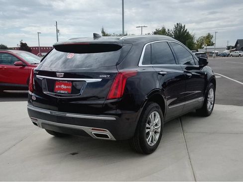 Used 2020 Cadillac XT5 Premium Luxury FWD image 3