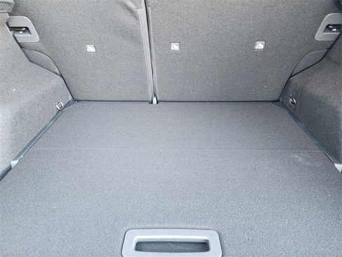 New 2026 Nissan Kicks SR image 22