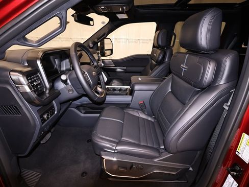 New 2026 Ford F450 Platinum w/ FX4 Off-Road Package AWD/4WD image 12