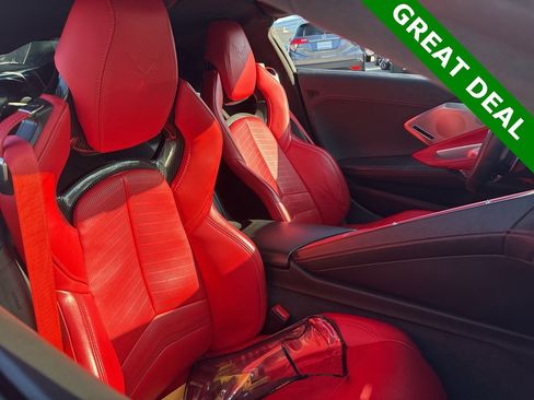 Used 2022 Chevrolet Corvette Stingray w/ Z51 Performance Package image 10